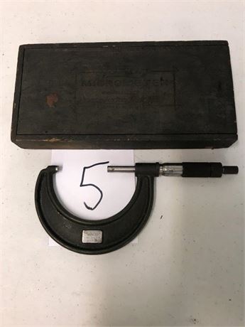 Lufkin Rule Co. No. 1943V Micrometer with Box
