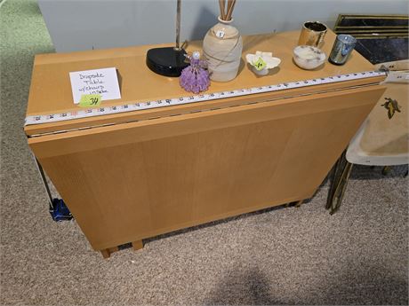 Blonde Drop Leaf Table w/Chairs Inside