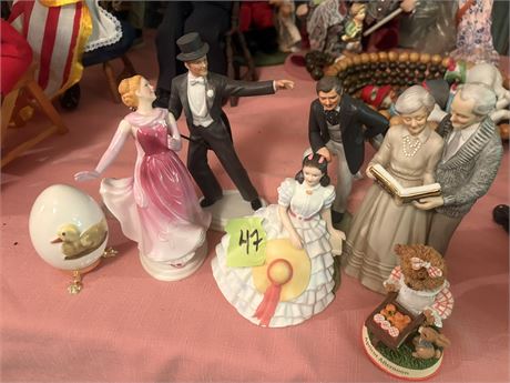 Figurines, Goebel, Avon, Treasured Memories, Smucker's