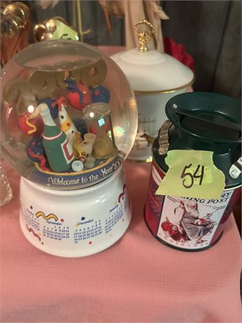 Musical Snow Globe, Norman Rockwell Dish