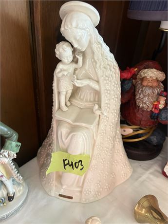 Vintage Goebel Hummel "Flower Madonna" Figurine