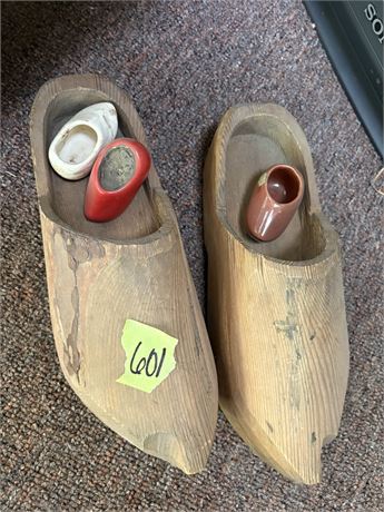 Wood Shoes, Ceramic Shoes