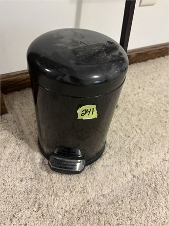 Mini Trash Can