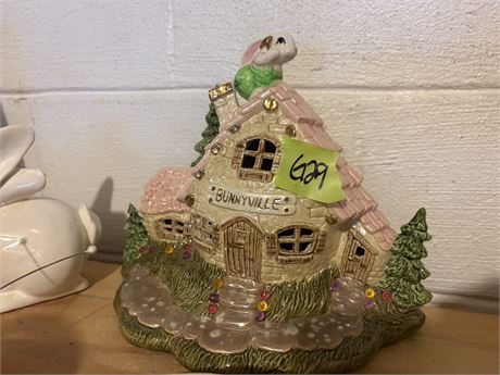 Easter Decor, House