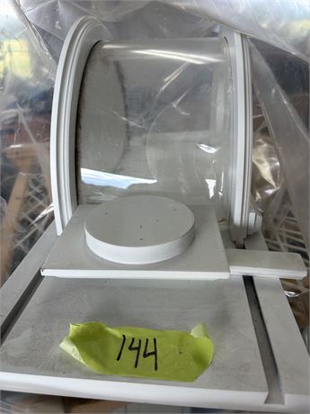 Window Attachment Bird Feeder