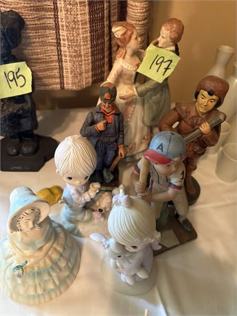 Figurines