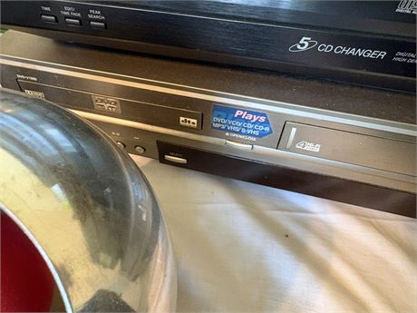VCR/ DVD