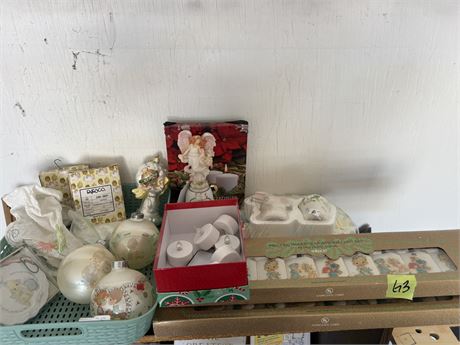 Precious Moments Holiday Decor