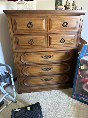 Dresser