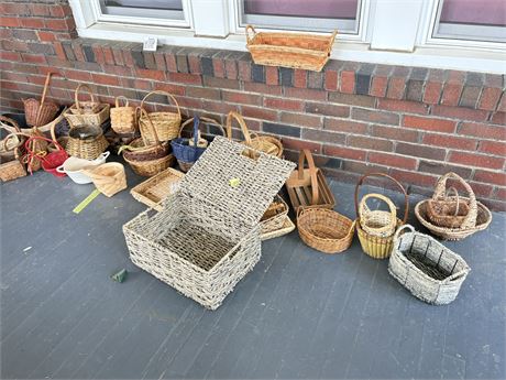 Basket Lot