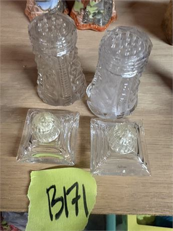 Salt & Pepper