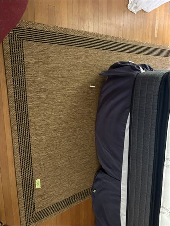 Rug