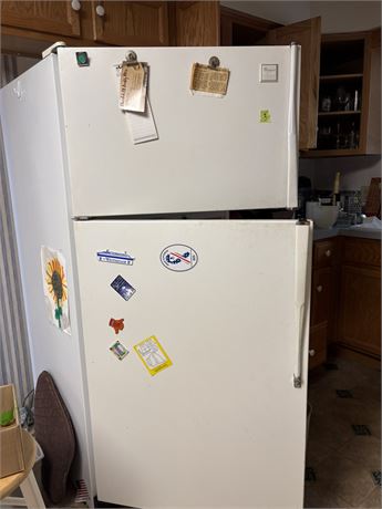 Refrigerator
