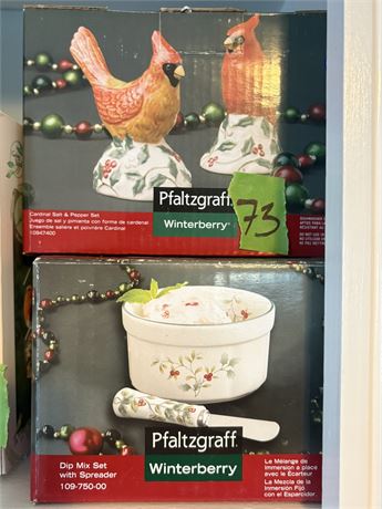Pfaltsgraff Winterberry Dishes
