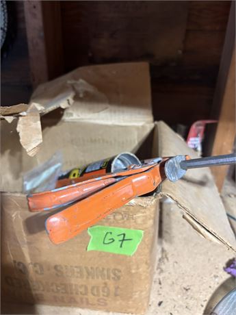 Calking Gun