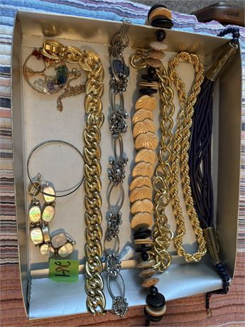 Jewelry Lot