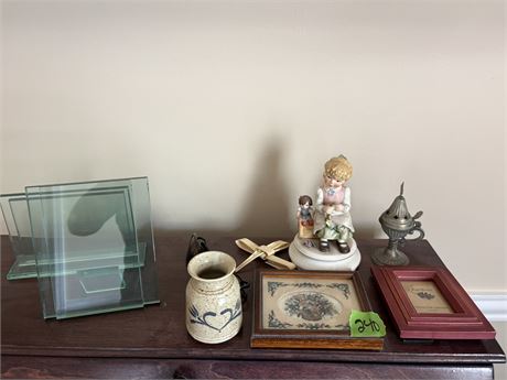 Decor Lot, Goebel Girl with Garland and Doll
